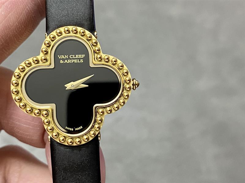 202457164913419 1000